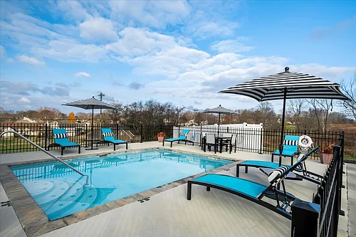 Clearsky Townhomes Photo 1