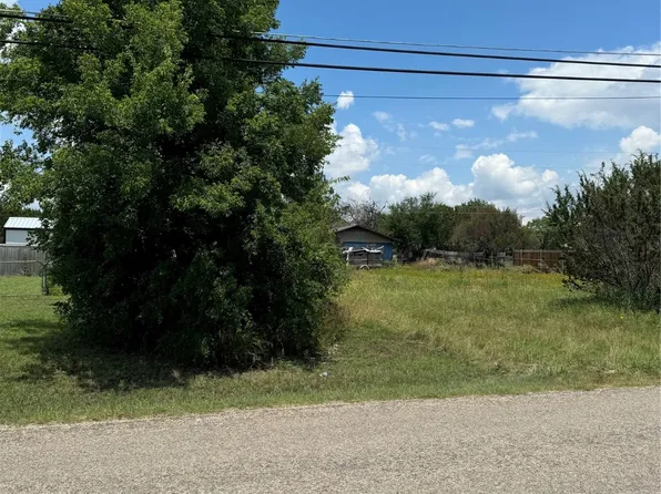 3228 Hilltop Rd, Granbury, TX 76048