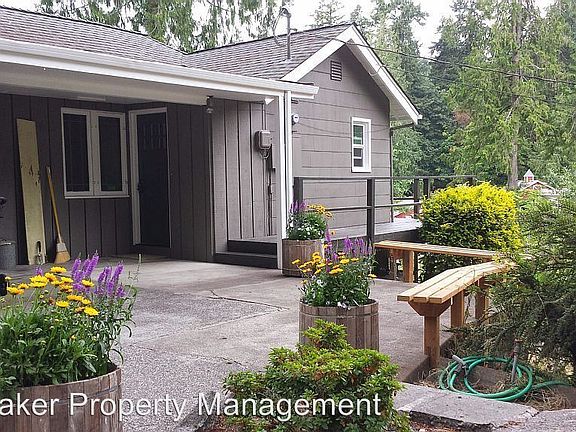 5th image of 11110 70th Ave NW