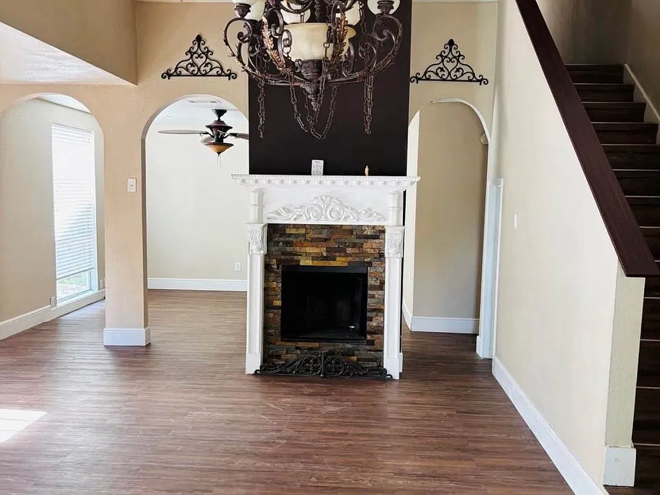 19423 Cypress Bay Ct