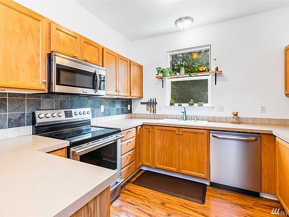 5th image of 11543 7th Avenue Ct E