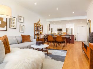 120 Gerry Rd #203A, Chestnut Hill, MA 02467