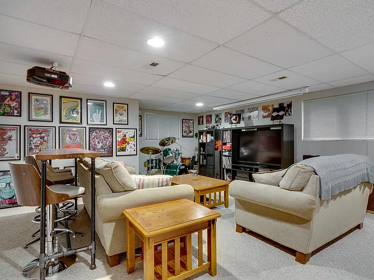 2132 W Evergreen Ave #1C — Photo 13
