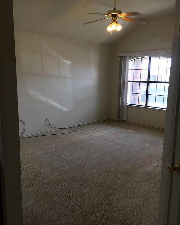 1st image of 4909 John David Dr APT B