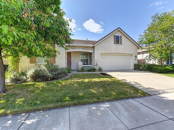 2nd image of 1811 Charm Way