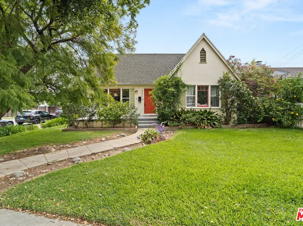 2556 E Villa St, Pasadena, CA 91107