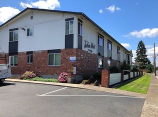 Tabor West Apartments, Portland, OR 97206