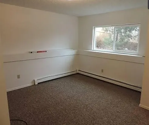 2513 W Saint Vrain St — Photo 4