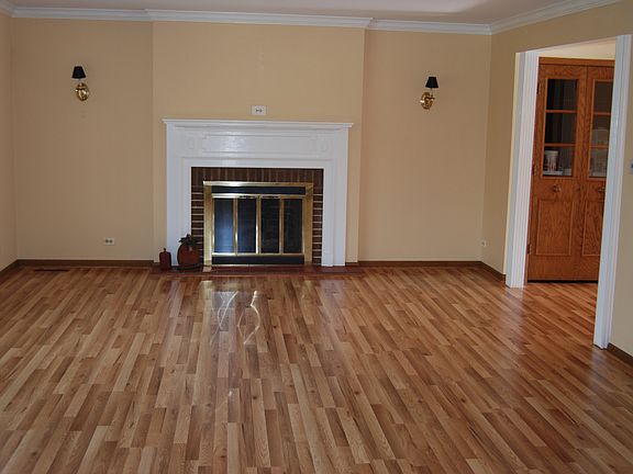 5th image of 10323 Canterbury St Unit 2