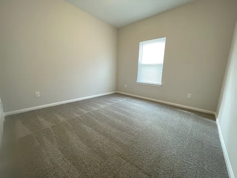245 County Road 5017 — Photo 9