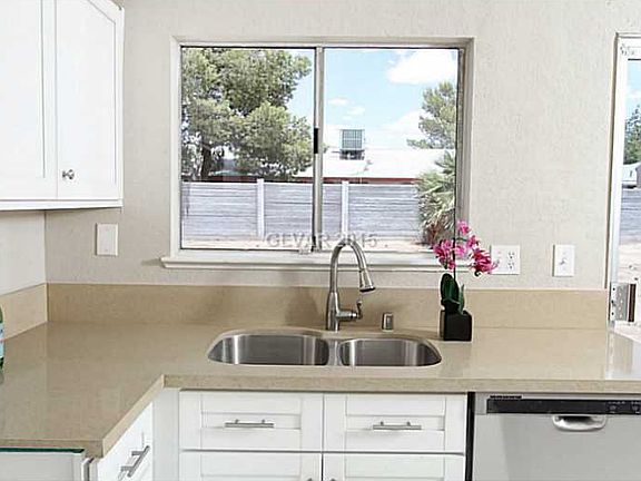 4th image of 4620 Metpark Dr