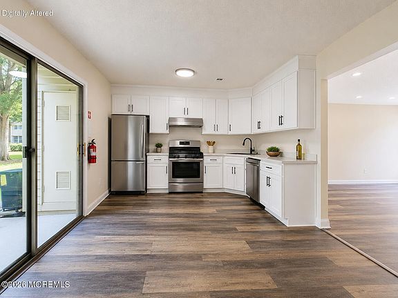 4th image of 35 Whistler Drive #2