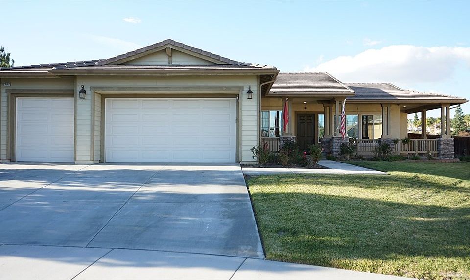 1st image of 23782 Bush Ct