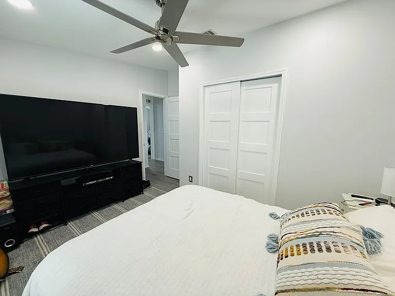 4851 W Gandy Blvd #5 — Photo 20