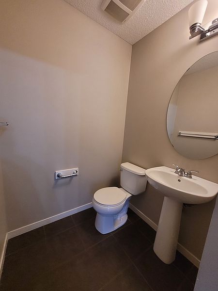Edmonton House for rent - 3 Bedrooms — photo 31