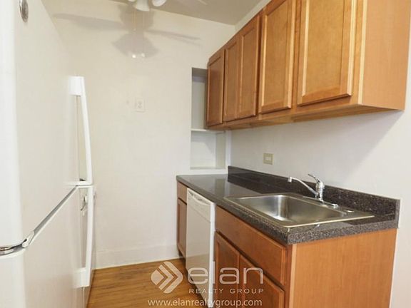 4th image of 1421 W Farwell Ave #1421204