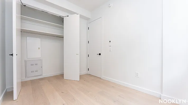 Rented by Nooklyn NYC LLC | media 20