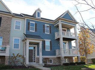 3057 Hughsdale St, Elgin, IL 60124