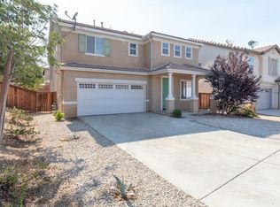 9448 Plum Ct, Hesperia, CA 92345