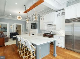 2022 Spruce St, Philadelphia, PA 19103