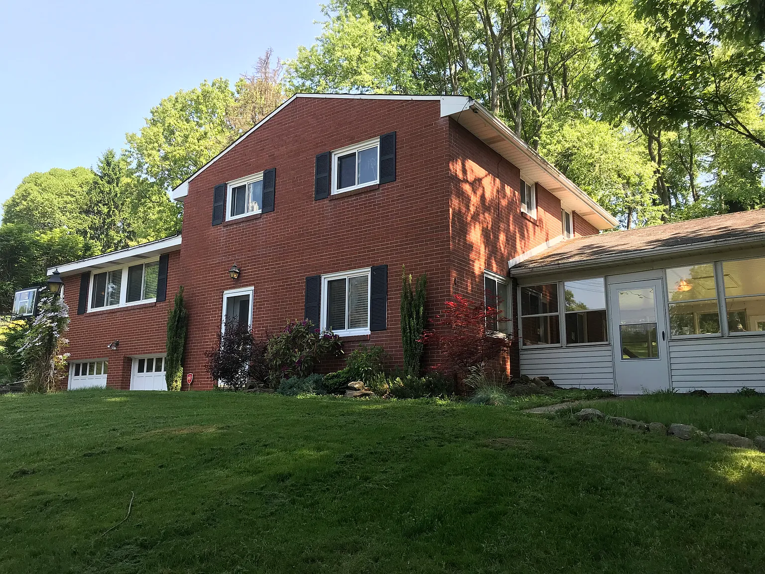 2401 Saddle Dr photo 1
