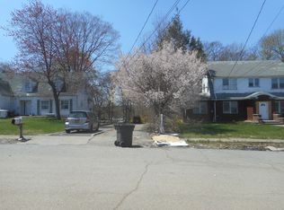 33 Summit Ave, Spring valley, NY 10977