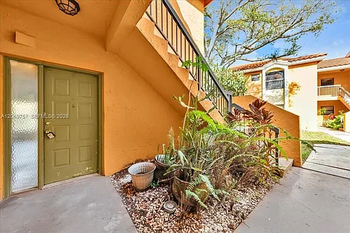 3814 Coral Tree Cir #3814 Photo 1 3814 Coral Tree Cir #3814 Photo 1