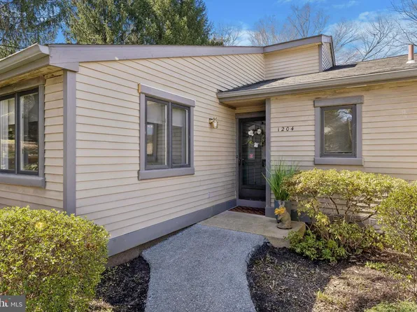 1204 Princeton Ln #1204, West Chester, PA 19380