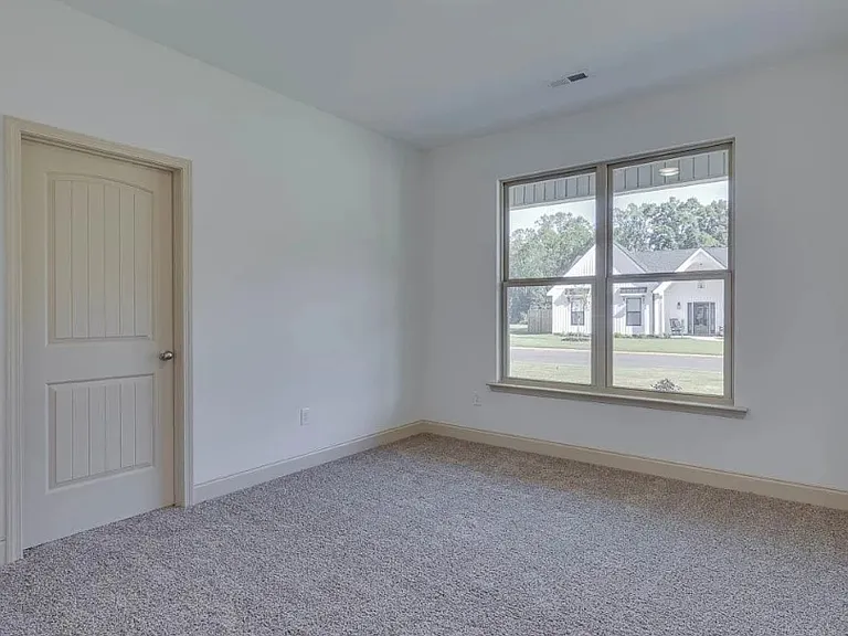 106 Glory Rd — Photo 16