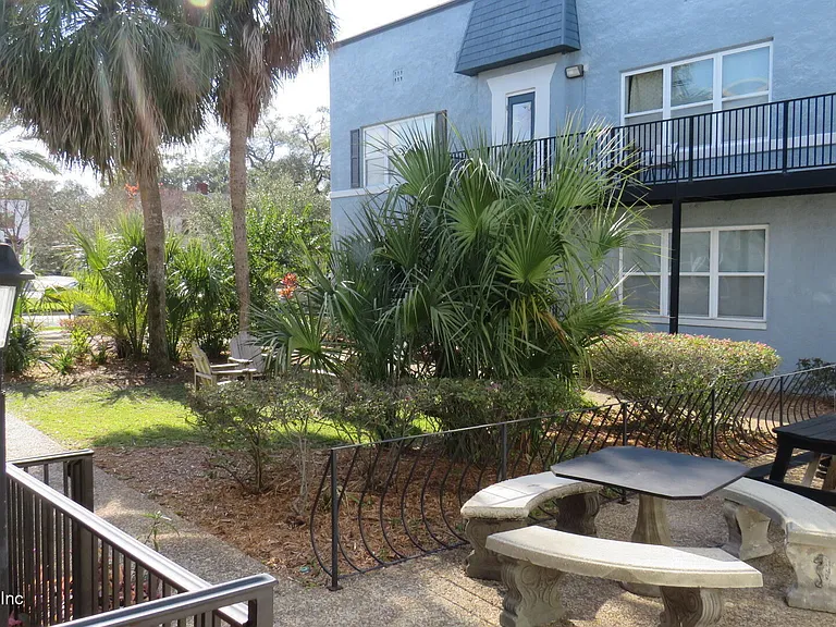 1935 San Marco Blvd #10 — Photo 30