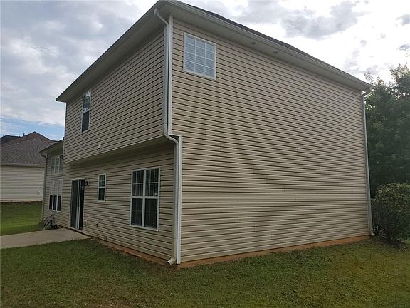 4th image of 4070 Medlock Park Dr