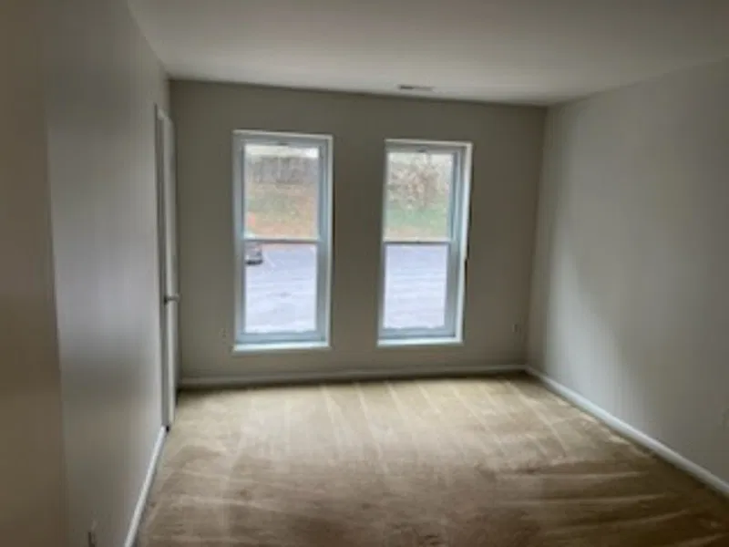 1 bed, 1.0 bath, 665 sqft, $1,486 — Photo 3