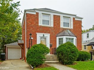 6504 N Christiana Ave, Lincolnwood, IL 60712