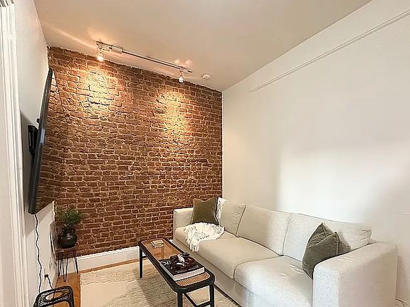 4th image of 30-44 14th St #2F