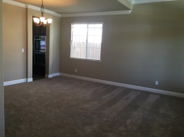 5552 Peach Tree Dr, Linda, CA 95901