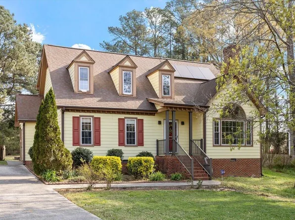 3 Chartwell Ct, Durham, NC 27703