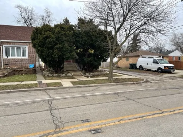 3533 Kemman Ave, Brookfield, IL 60513