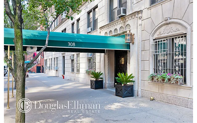Sold by Douglas Elliman | media 28