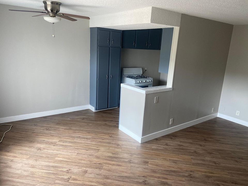 1st image of 1635 N Hobart Blvd APT 5