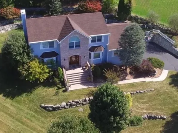 4 Curran Court, Pomona, NY 10970