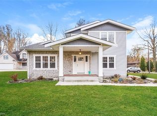 24376 Georgetown Rd, Richmond Heights, OH 44143