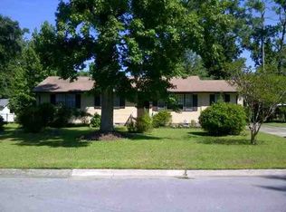 803 Edgewood Dr, Jacksonville, NC 28540