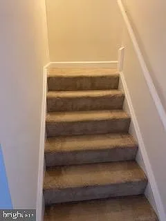1823 N Shore Ct — Photo 22