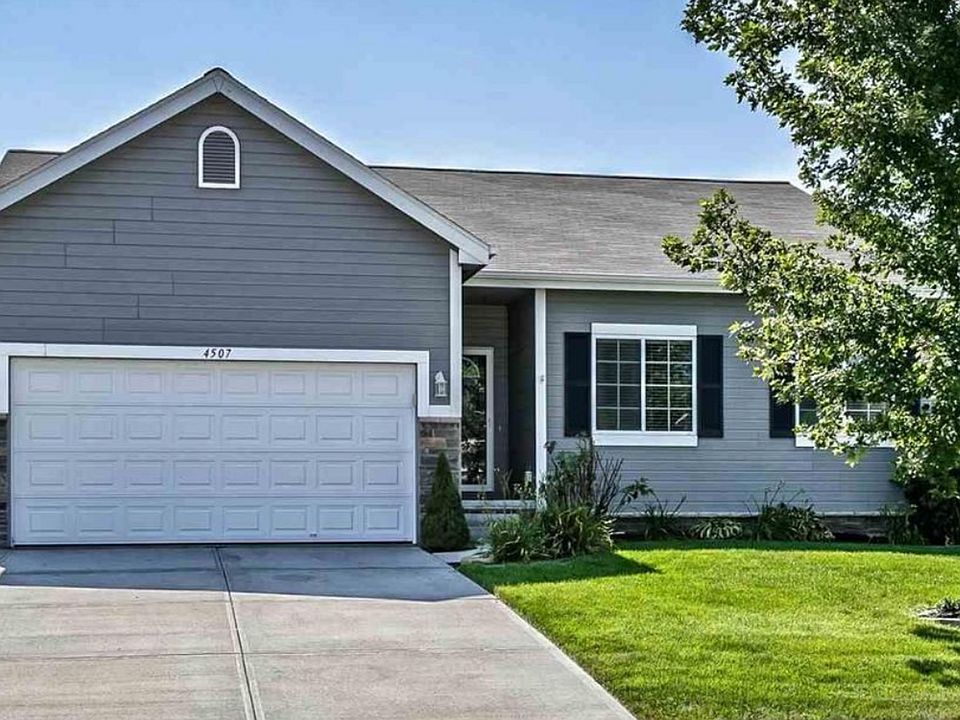 1st image of 4507 Clearwater Dr