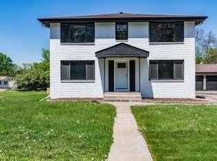 2075 Hillview Rd APT 1, Saint Paul, MN 55112