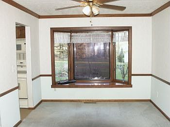 3rd image of 247 Woodbridge Pl