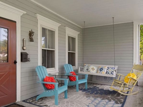 (undisclosed Address), Lee, MA 01238