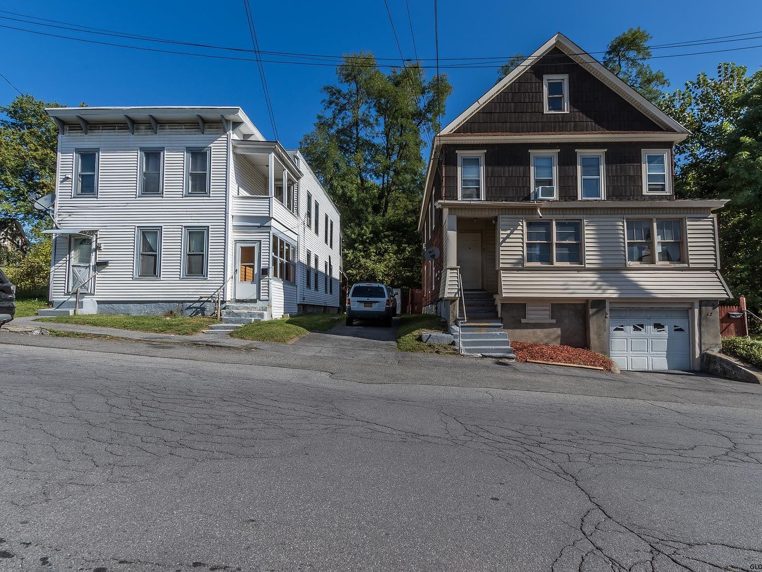 12 Meadow St, Amsterdam, NY 12010 | Zillow