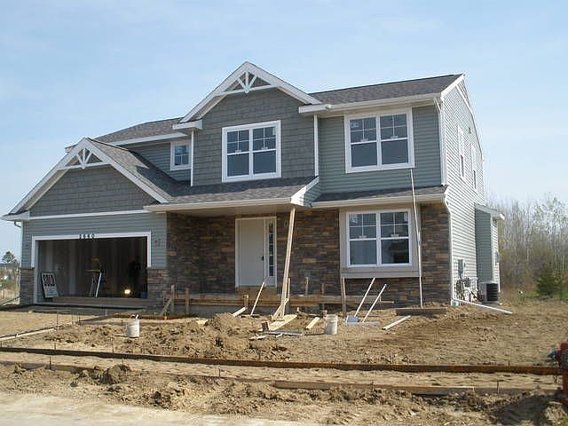 1st image of 2660 Elderberry Dr
