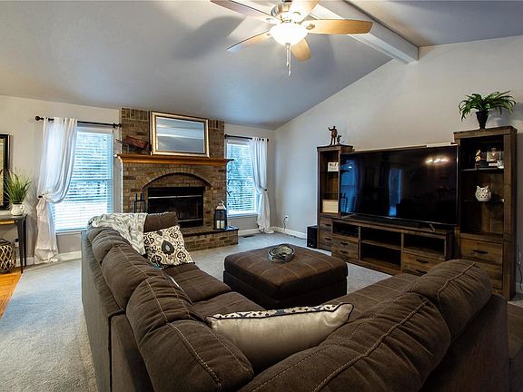 5th image of 5507 Bon Ron Dr